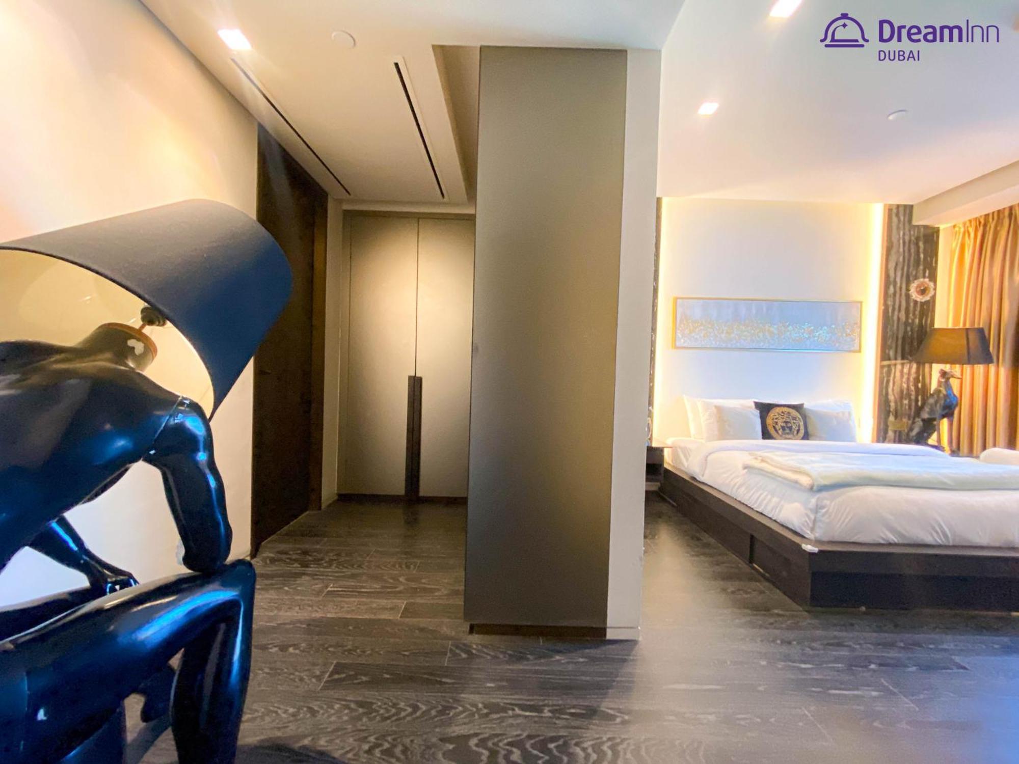 Dream Inn - Damac Heights By Fendi Dubai Exterior photo